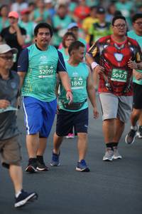 BIB: 52099, 50473, 1847
                            <button type="button" onclick="openModal(10510658)" class="btn btn-primary btn-sm float-right btn-popup" data-toggle="modal" data-target=".modal-high-quality">
                        <i class="fas fa-shopping-cart"></i> Add to Cart
                    </button>
                                            <button type="button" onclick="isThisMe(10510658, true)" class="btn btn-success btn-sm float-right btn-popup btn-isme hidden" data-toggle="tooltip" data-placement="bottom" title="นี่คือรูปของคุณใช่ไหม คลิกที่นี่เพื่อเอาเข้าอัลบั้ม">
                        <i class="fas fa-plus"></i> Add to album
                    </button>
                    <button type="button" onclick="isThisMe(10510658, false)" class="btn btn-warning btn-sm float-right btn-popup btn-isnotme hidden">
                        <i class="fas fa-ban"></i> Remove from album
                    </button>