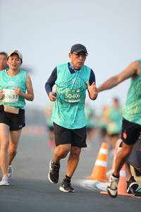 BIB: 50406, 2633
                            <button type="button" onclick="openModal(10502819)" class="btn btn-primary btn-sm float-right btn-popup" data-toggle="modal" data-target=".modal-high-quality">
                        <i class="fas fa-shopping-cart"></i> Add to Cart
                    </button>
                                            <button type="button" onclick="isThisMe(10502819, true)" class="btn btn-success btn-sm float-right btn-popup btn-isme hidden" data-toggle="tooltip" data-placement="bottom" title="นี่คือรูปของคุณใช่ไหม คลิกที่นี่เพื่อเอาเข้าอัลบั้ม">
                        <i class="fas fa-plus"></i> Add to album
                    </button>
                    <button type="button" onclick="isThisMe(10502819, false)" class="btn btn-warning btn-sm float-right btn-popup btn-isnotme hidden">
                        <i class="fas fa-ban"></i> Remove from album
                    </button>