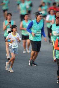 BIB: 50457, 52280
                            <button type="button" onclick="openModal(10508532)" class="btn btn-primary btn-sm float-right btn-popup" data-toggle="modal" data-target=".modal-high-quality">
                        <i class="fas fa-shopping-cart"></i> Add to Cart
                    </button>
                                            <button type="button" onclick="isThisMe(10508532, true)" class="btn btn-success btn-sm float-right btn-popup btn-isme hidden" data-toggle="tooltip" data-placement="bottom" title="นี่คือรูปของคุณใช่ไหม คลิกที่นี่เพื่อเอาเข้าอัลบั้ม">
                        <i class="fas fa-plus"></i> Add to album
                    </button>
                    <button type="button" onclick="isThisMe(10508532, false)" class="btn btn-warning btn-sm float-right btn-popup btn-isnotme hidden">
                        <i class="fas fa-ban"></i> Remove from album
                    </button>