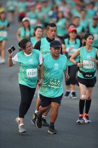 BIB: 50613, 51233, 50472
                            <button type="button" onclick="openModal(10509210)" class="btn btn-primary btn-sm float-right btn-popup" data-toggle="modal" data-target=".modal-high-quality">
                        <i class="fas fa-shopping-cart"></i> Add to Cart
                    </button>
                                            <button type="button" onclick="isThisMe(10509210, true)" class="btn btn-success btn-sm float-right btn-popup btn-isme hidden" data-toggle="tooltip" data-placement="bottom" title="นี่คือรูปของคุณใช่ไหม คลิกที่นี่เพื่อเอาเข้าอัลบั้ม">
                        <i class="fas fa-plus"></i> Add to album
                    </button>
                    <button type="button" onclick="isThisMe(10509210, false)" class="btn btn-warning btn-sm float-right btn-popup btn-isnotme hidden">
                        <i class="fas fa-ban"></i> Remove from album
                    </button>