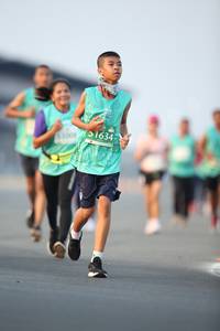 BIB: 51634
                            <button type="button" onclick="openModal(10503308)" class="btn btn-primary btn-sm float-right btn-popup" data-toggle="modal" data-target=".modal-high-quality">
                        <i class="fas fa-shopping-cart"></i> Add to Cart
                    </button>
                                            <button type="button" onclick="isThisMe(10503308, true)" class="btn btn-success btn-sm float-right btn-popup btn-isme hidden" data-toggle="tooltip" data-placement="bottom" title="นี่คือรูปของคุณใช่ไหม คลิกที่นี่เพื่อเอาเข้าอัลบั้ม">
                        <i class="fas fa-plus"></i> Add to album
                    </button>
                    <button type="button" onclick="isThisMe(10503308, false)" class="btn btn-warning btn-sm float-right btn-popup btn-isnotme hidden">
                        <i class="fas fa-ban"></i> Remove from album
                    </button>