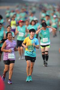 BIB: 52076, 53276
                            <button type="button" onclick="openModal(10507681)" class="btn btn-primary btn-sm float-right btn-popup" data-toggle="modal" data-target=".modal-high-quality">
                        <i class="fas fa-shopping-cart"></i> Add to Cart
                    </button>
                                            <button type="button" onclick="isThisMe(10507681, true)" class="btn btn-success btn-sm float-right btn-popup btn-isme hidden" data-toggle="tooltip" data-placement="bottom" title="นี่คือรูปของคุณใช่ไหม คลิกที่นี่เพื่อเอาเข้าอัลบั้ม">
                        <i class="fas fa-plus"></i> Add to album
                    </button>
                    <button type="button" onclick="isThisMe(10507681, false)" class="btn btn-warning btn-sm float-right btn-popup btn-isnotme hidden">
                        <i class="fas fa-ban"></i> Remove from album
                    </button>