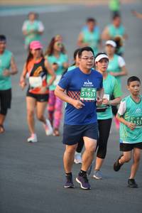 BIB: 51631, 153
                            <button type="button" onclick="openModal(10506601)" class="btn btn-primary btn-sm float-right btn-popup" data-toggle="modal" data-target=".modal-high-quality">
                        <i class="fas fa-shopping-cart"></i> Add to Cart
                    </button>
                                            <button type="button" onclick="isThisMe(10506601, true)" class="btn btn-success btn-sm float-right btn-popup btn-isme hidden" data-toggle="tooltip" data-placement="bottom" title="นี่คือรูปของคุณใช่ไหม คลิกที่นี่เพื่อเอาเข้าอัลบั้ม">
                        <i class="fas fa-plus"></i> Add to album
                    </button>
                    <button type="button" onclick="isThisMe(10506601, false)" class="btn btn-warning btn-sm float-right btn-popup btn-isnotme hidden">
                        <i class="fas fa-ban"></i> Remove from album
                    </button>