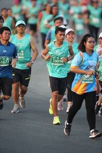 BIB: 010, 50098, 1673, 0260
                            <button type="button" onclick="openModal(10506838)" class="btn btn-primary btn-sm float-right btn-popup" data-toggle="modal" data-target=".modal-high-quality">
                        <i class="fas fa-shopping-cart"></i> Add to Cart
                    </button>
                                            <button type="button" onclick="isThisMe(10506838, true)" class="btn btn-success btn-sm float-right btn-popup btn-isme hidden" data-toggle="tooltip" data-placement="bottom" title="นี่คือรูปของคุณใช่ไหม คลิกที่นี่เพื่อเอาเข้าอัลบั้ม">
                        <i class="fas fa-plus"></i> Add to album
                    </button>
                    <button type="button" onclick="isThisMe(10506838, false)" class="btn btn-warning btn-sm float-right btn-popup btn-isnotme hidden">
                        <i class="fas fa-ban"></i> Remove from album
                    </button>