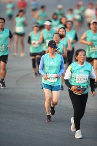 BIB: 52784, 53194
                            <button type="button" onclick="openModal(10505620)" class="btn btn-primary btn-sm float-right btn-popup" data-toggle="modal" data-target=".modal-high-quality">
                        <i class="fas fa-shopping-cart"></i> Add to Cart
                    </button>
                                            <button type="button" onclick="isThisMe(10505620, true)" class="btn btn-success btn-sm float-right btn-popup btn-isme hidden" data-toggle="tooltip" data-placement="bottom" title="นี่คือรูปของคุณใช่ไหม คลิกที่นี่เพื่อเอาเข้าอัลบั้ม">
                        <i class="fas fa-plus"></i> Add to album
                    </button>
                    <button type="button" onclick="isThisMe(10505620, false)" class="btn btn-warning btn-sm float-right btn-popup btn-isnotme hidden">
                        <i class="fas fa-ban"></i> Remove from album
                    </button>