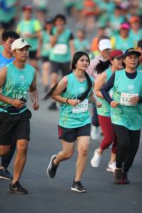 BIB: 532, 5185, 52917
                            <button type="button" onclick="openModal(10508291)" class="btn btn-primary btn-sm float-right btn-popup" data-toggle="modal" data-target=".modal-high-quality">
                        <i class="fas fa-shopping-cart"></i> Add to Cart
                    </button>
                                            <button type="button" onclick="isThisMe(10508291, true)" class="btn btn-success btn-sm float-right btn-popup btn-isme hidden" data-toggle="tooltip" data-placement="bottom" title="นี่คือรูปของคุณใช่ไหม คลิกที่นี่เพื่อเอาเข้าอัลบั้ม">
                        <i class="fas fa-plus"></i> Add to album
                    </button>
                    <button type="button" onclick="isThisMe(10508291, false)" class="btn btn-warning btn-sm float-right btn-popup btn-isnotme hidden">
                        <i class="fas fa-ban"></i> Remove from album
                    </button>