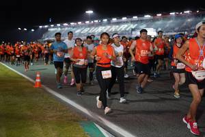 BIB: 2781, 23290, 24686
                            <button type="button" onclick="openModal(11394355)" class="btn btn-primary btn-sm float-right btn-popup" data-toggle="modal" data-target=".modal-high-quality">
                        <i class="fas fa-shopping-cart"></i> Add to Cart
                    </button>
                                            <button type="button" onclick="isThisMe(11394355, true)" class="btn btn-success btn-sm float-right btn-popup btn-isme hidden" data-toggle="tooltip" data-placement="bottom" title="นี่คือรูปของคุณใช่ไหม คลิกที่นี่เพื่อเอาเข้าอัลบั้ม">
                        <i class="fas fa-plus"></i> Add to album
                    </button>
                    <button type="button" onclick="isThisMe(11394355, false)" class="btn btn-warning btn-sm float-right btn-popup btn-isnotme hidden">
                        <i class="fas fa-ban"></i> Remove from album
                    </button>