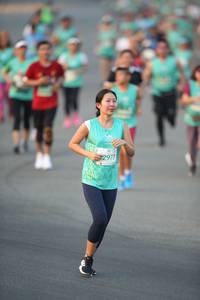 BIB: 2977
                            <button type="button" onclick="openModal(10506544)" class="btn btn-primary btn-sm float-right btn-popup" data-toggle="modal" data-target=".modal-high-quality">
                        <i class="fas fa-shopping-cart"></i> Add to Cart
                    </button>
                                            <button type="button" onclick="isThisMe(10506544, true)" class="btn btn-success btn-sm float-right btn-popup btn-isme hidden" data-toggle="tooltip" data-placement="bottom" title="นี่คือรูปของคุณใช่ไหม คลิกที่นี่เพื่อเอาเข้าอัลบั้ม">
                        <i class="fas fa-plus"></i> Add to album
                    </button>
                    <button type="button" onclick="isThisMe(10506544, false)" class="btn btn-warning btn-sm float-right btn-popup btn-isnotme hidden">
                        <i class="fas fa-ban"></i> Remove from album
                    </button>