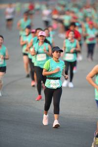 BIB: 52616
                            <button type="button" onclick="openModal(10504592)" class="btn btn-primary btn-sm float-right btn-popup" data-toggle="modal" data-target=".modal-high-quality">
                        <i class="fas fa-shopping-cart"></i> Add to Cart
                    </button>
                                            <button type="button" onclick="isThisMe(10504592, true)" class="btn btn-success btn-sm float-right btn-popup btn-isme hidden" data-toggle="tooltip" data-placement="bottom" title="นี่คือรูปของคุณใช่ไหม คลิกที่นี่เพื่อเอาเข้าอัลบั้ม">
                        <i class="fas fa-plus"></i> Add to album
                    </button>
                    <button type="button" onclick="isThisMe(10504592, false)" class="btn btn-warning btn-sm float-right btn-popup btn-isnotme hidden">
                        <i class="fas fa-ban"></i> Remove from album
                    </button>