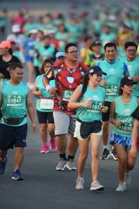 BIB: 70736, 504, 51847, 1832, 53053, 61830
                            <button type="button" onclick="openModal(10510622)" class="btn btn-primary btn-sm float-right btn-popup" data-toggle="modal" data-target=".modal-high-quality">
                        <i class="fas fa-shopping-cart"></i> Add to Cart
                    </button>
                                            <button type="button" onclick="isThisMe(10510622, true)" class="btn btn-success btn-sm float-right btn-popup btn-isme hidden" data-toggle="tooltip" data-placement="bottom" title="นี่คือรูปของคุณใช่ไหม คลิกที่นี่เพื่อเอาเข้าอัลบั้ม">
                        <i class="fas fa-plus"></i> Add to album
                    </button>
                    <button type="button" onclick="isThisMe(10510622, false)" class="btn btn-warning btn-sm float-right btn-popup btn-isnotme hidden">
                        <i class="fas fa-ban"></i> Remove from album
                    </button>