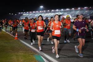 BIB: 22765, 20654, 287, 28601, 28520
                            <button type="button" onclick="openModal(11389942)" class="btn btn-primary btn-sm float-right btn-popup" data-toggle="modal" data-target=".modal-high-quality">
                        <i class="fas fa-shopping-cart"></i> Add to Cart
                    </button>
                                            <button type="button" onclick="isThisMe(11389942, true)" class="btn btn-success btn-sm float-right btn-popup btn-isme hidden" data-toggle="tooltip" data-placement="bottom" title="นี่คือรูปของคุณใช่ไหม คลิกที่นี่เพื่อเอาเข้าอัลบั้ม">
                        <i class="fas fa-plus"></i> Add to album
                    </button>
                    <button type="button" onclick="isThisMe(11389942, false)" class="btn btn-warning btn-sm float-right btn-popup btn-isnotme hidden">
                        <i class="fas fa-ban"></i> Remove from album
                    </button>