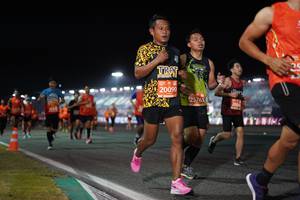 BIB: 20090, 25765, 200
                            <button type="button" onclick="openModal(11348516)" class="btn btn-primary btn-sm float-right btn-popup" data-toggle="modal" data-target=".modal-high-quality">
                        <i class="fas fa-shopping-cart"></i> Add to Cart
                    </button>
                                            <button type="button" onclick="isThisMe(11348516, true)" class="btn btn-success btn-sm float-right btn-popup btn-isme hidden" data-toggle="tooltip" data-placement="bottom" title="นี่คือรูปของคุณใช่ไหม คลิกที่นี่เพื่อเอาเข้าอัลบั้ม">
                        <i class="fas fa-plus"></i> Add to album
                    </button>
                    <button type="button" onclick="isThisMe(11348516, false)" class="btn btn-warning btn-sm float-right btn-popup btn-isnotme hidden">
                        <i class="fas fa-ban"></i> Remove from album
                    </button>