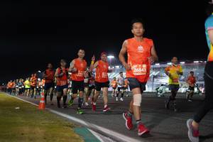 BIB: 26843
                            <button type="button" onclick="openModal(11354194)" class="btn btn-primary btn-sm float-right btn-popup" data-toggle="modal" data-target=".modal-high-quality">
                        <i class="fas fa-shopping-cart"></i> Add to Cart
                    </button>
                                            <button type="button" onclick="isThisMe(11354194, true)" class="btn btn-success btn-sm float-right btn-popup btn-isme hidden" data-toggle="tooltip" data-placement="bottom" title="นี่คือรูปของคุณใช่ไหม คลิกที่นี่เพื่อเอาเข้าอัลบั้ม">
                        <i class="fas fa-plus"></i> Add to album
                    </button>
                    <button type="button" onclick="isThisMe(11354194, false)" class="btn btn-warning btn-sm float-right btn-popup btn-isnotme hidden">
                        <i class="fas fa-ban"></i> Remove from album
                    </button>