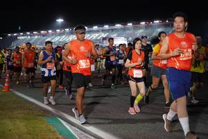 BIB: 2492, 26020, 28471
                            <button type="button" onclick="openModal(11372937)" class="btn btn-primary btn-sm float-right btn-popup" data-toggle="modal" data-target=".modal-high-quality">
                        <i class="fas fa-shopping-cart"></i> Add to Cart
                    </button>
                                            <button type="button" onclick="isThisMe(11372937, true)" class="btn btn-success btn-sm float-right btn-popup btn-isme hidden" data-toggle="tooltip" data-placement="bottom" title="นี่คือรูปของคุณใช่ไหม คลิกที่นี่เพื่อเอาเข้าอัลบั้ม">
                        <i class="fas fa-plus"></i> Add to album
                    </button>
                    <button type="button" onclick="isThisMe(11372937, false)" class="btn btn-warning btn-sm float-right btn-popup btn-isnotme hidden">
                        <i class="fas fa-ban"></i> Remove from album
                    </button>