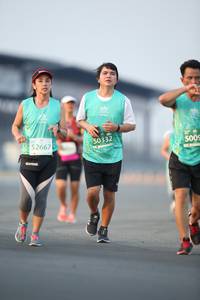 BIB: 50332, 52667, 5009
                            <button type="button" onclick="openModal(10504150)" class="btn btn-primary btn-sm float-right btn-popup" data-toggle="modal" data-target=".modal-high-quality">
                        <i class="fas fa-shopping-cart"></i> Add to Cart
                    </button>
                                            <button type="button" onclick="isThisMe(10504150, true)" class="btn btn-success btn-sm float-right btn-popup btn-isme hidden" data-toggle="tooltip" data-placement="bottom" title="นี่คือรูปของคุณใช่ไหม คลิกที่นี่เพื่อเอาเข้าอัลบั้ม">
                        <i class="fas fa-plus"></i> Add to album
                    </button>
                    <button type="button" onclick="isThisMe(10504150, false)" class="btn btn-warning btn-sm float-right btn-popup btn-isnotme hidden">
                        <i class="fas fa-ban"></i> Remove from album
                    </button>