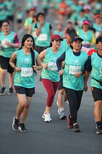 BIB: 5071, 53228, 52917
                            <button type="button" onclick="openModal(10508278)" class="btn btn-primary btn-sm float-right btn-popup" data-toggle="modal" data-target=".modal-high-quality">
                        <i class="fas fa-shopping-cart"></i> Add to Cart
                    </button>
                                            <button type="button" onclick="isThisMe(10508278, true)" class="btn btn-success btn-sm float-right btn-popup btn-isme hidden" data-toggle="tooltip" data-placement="bottom" title="นี่คือรูปของคุณใช่ไหม คลิกที่นี่เพื่อเอาเข้าอัลบั้ม">
                        <i class="fas fa-plus"></i> Add to album
                    </button>
                    <button type="button" onclick="isThisMe(10508278, false)" class="btn btn-warning btn-sm float-right btn-popup btn-isnotme hidden">
                        <i class="fas fa-ban"></i> Remove from album
                    </button>