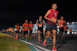 BIB: 0576
                            <button type="button" onclick="openModal(11353692)" class="btn btn-primary btn-sm float-right btn-popup" data-toggle="modal" data-target=".modal-high-quality">
                        <i class="fas fa-shopping-cart"></i> Add to Cart
                    </button>
                                            <button type="button" onclick="isThisMe(11353692, true)" class="btn btn-success btn-sm float-right btn-popup btn-isme hidden" data-toggle="tooltip" data-placement="bottom" title="นี่คือรูปของคุณใช่ไหม คลิกที่นี่เพื่อเอาเข้าอัลบั้ม">
                        <i class="fas fa-plus"></i> Add to album
                    </button>
                    <button type="button" onclick="isThisMe(11353692, false)" class="btn btn-warning btn-sm float-right btn-popup btn-isnotme hidden">
                        <i class="fas fa-ban"></i> Remove from album
                    </button>