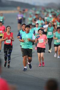 BIB: 5204, 52204, 50836
                            <button type="button" onclick="openModal(10507974)" class="btn btn-primary btn-sm float-right btn-popup" data-toggle="modal" data-target=".modal-high-quality">
                        <i class="fas fa-shopping-cart"></i> Add to Cart
                    </button>
                                            <button type="button" onclick="isThisMe(10507974, true)" class="btn btn-success btn-sm float-right btn-popup btn-isme hidden" data-toggle="tooltip" data-placement="bottom" title="นี่คือรูปของคุณใช่ไหม คลิกที่นี่เพื่อเอาเข้าอัลบั้ม">
                        <i class="fas fa-plus"></i> Add to album
                    </button>
                    <button type="button" onclick="isThisMe(10507974, false)" class="btn btn-warning btn-sm float-right btn-popup btn-isnotme hidden">
                        <i class="fas fa-ban"></i> Remove from album
                    </button>