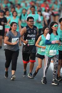 BIB: 512, 150071, 503, 51182
                            <button type="button" onclick="openModal(10509986)" class="btn btn-primary btn-sm float-right btn-popup" data-toggle="modal" data-target=".modal-high-quality">
                        <i class="fas fa-shopping-cart"></i> Add to Cart
                    </button>
                                            <button type="button" onclick="isThisMe(10509986, true)" class="btn btn-success btn-sm float-right btn-popup btn-isme hidden" data-toggle="tooltip" data-placement="bottom" title="นี่คือรูปของคุณใช่ไหม คลิกที่นี่เพื่อเอาเข้าอัลบั้ม">
                        <i class="fas fa-plus"></i> Add to album
                    </button>
                    <button type="button" onclick="isThisMe(10509986, false)" class="btn btn-warning btn-sm float-right btn-popup btn-isnotme hidden">
                        <i class="fas fa-ban"></i> Remove from album
                    </button>