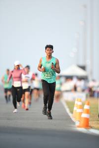 BIB: 0322
                            <button type="button" onclick="openModal(10502380)" class="btn btn-primary btn-sm float-right btn-popup" data-toggle="modal" data-target=".modal-high-quality">
                        <i class="fas fa-shopping-cart"></i> Add to Cart
                    </button>
                                            <button type="button" onclick="isThisMe(10502380, true)" class="btn btn-success btn-sm float-right btn-popup btn-isme hidden" data-toggle="tooltip" data-placement="bottom" title="นี่คือรูปของคุณใช่ไหม คลิกที่นี่เพื่อเอาเข้าอัลบั้ม">
                        <i class="fas fa-plus"></i> Add to album
                    </button>
                    <button type="button" onclick="isThisMe(10502380, false)" class="btn btn-warning btn-sm float-right btn-popup btn-isnotme hidden">
                        <i class="fas fa-ban"></i> Remove from album
                    </button>