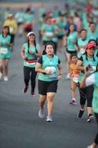 BIB: 082
                            <button type="button" onclick="openModal(10509226)" class="btn btn-primary btn-sm float-right btn-popup" data-toggle="modal" data-target=".modal-high-quality">
                        <i class="fas fa-shopping-cart"></i> Add to Cart
                    </button>
                                            <button type="button" onclick="isThisMe(10509226, true)" class="btn btn-success btn-sm float-right btn-popup btn-isme hidden" data-toggle="tooltip" data-placement="bottom" title="นี่คือรูปของคุณใช่ไหม คลิกที่นี่เพื่อเอาเข้าอัลบั้ม">
                        <i class="fas fa-plus"></i> Add to album
                    </button>
                    <button type="button" onclick="isThisMe(10509226, false)" class="btn btn-warning btn-sm float-right btn-popup btn-isnotme hidden">
                        <i class="fas fa-ban"></i> Remove from album
                    </button>