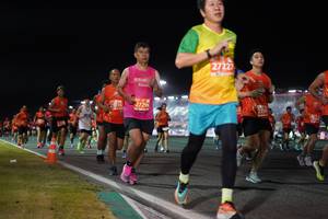 BIB: 27227, 27296, 223
                            <button type="button" onclick="openModal(11352157)" class="btn btn-primary btn-sm float-right btn-popup" data-toggle="modal" data-target=".modal-high-quality">
                        <i class="fas fa-shopping-cart"></i> Add to Cart
                    </button>
                                            <button type="button" onclick="isThisMe(11352157, true)" class="btn btn-success btn-sm float-right btn-popup btn-isme hidden" data-toggle="tooltip" data-placement="bottom" title="นี่คือรูปของคุณใช่ไหม คลิกที่นี่เพื่อเอาเข้าอัลบั้ม">
                        <i class="fas fa-plus"></i> Add to album
                    </button>
                    <button type="button" onclick="isThisMe(11352157, false)" class="btn btn-warning btn-sm float-right btn-popup btn-isnotme hidden">
                        <i class="fas fa-ban"></i> Remove from album
                    </button>