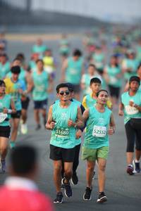 BIB: 52552, 51680
                            <button type="button" onclick="openModal(10507658)" class="btn btn-primary btn-sm float-right btn-popup" data-toggle="modal" data-target=".modal-high-quality">
                        <i class="fas fa-shopping-cart"></i> Add to Cart
                    </button>
                                            <button type="button" onclick="isThisMe(10507658, true)" class="btn btn-success btn-sm float-right btn-popup btn-isme hidden" data-toggle="tooltip" data-placement="bottom" title="นี่คือรูปของคุณใช่ไหม คลิกที่นี่เพื่อเอาเข้าอัลบั้ม">
                        <i class="fas fa-plus"></i> Add to album
                    </button>
                    <button type="button" onclick="isThisMe(10507658, false)" class="btn btn-warning btn-sm float-right btn-popup btn-isnotme hidden">
                        <i class="fas fa-ban"></i> Remove from album
                    </button>