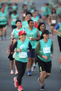 BIB: 2650, 50678
                            <button type="button" onclick="openModal(10511444)" class="btn btn-primary btn-sm float-right btn-popup" data-toggle="modal" data-target=".modal-high-quality">
                        <i class="fas fa-shopping-cart"></i> Add to Cart
                    </button>
                                            <button type="button" onclick="isThisMe(10511444, true)" class="btn btn-success btn-sm float-right btn-popup btn-isme hidden" data-toggle="tooltip" data-placement="bottom" title="นี่คือรูปของคุณใช่ไหม คลิกที่นี่เพื่อเอาเข้าอัลบั้ม">
                        <i class="fas fa-plus"></i> Add to album
                    </button>
                    <button type="button" onclick="isThisMe(10511444, false)" class="btn btn-warning btn-sm float-right btn-popup btn-isnotme hidden">
                        <i class="fas fa-ban"></i> Remove from album
                    </button>