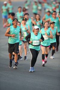 BIB: 0759, 50942
                            <button type="button" onclick="openModal(10504857)" class="btn btn-primary btn-sm float-right btn-popup" data-toggle="modal" data-target=".modal-high-quality">
                        <i class="fas fa-shopping-cart"></i> Add to Cart
                    </button>
                                            <button type="button" onclick="isThisMe(10504857, true)" class="btn btn-success btn-sm float-right btn-popup btn-isme hidden" data-toggle="tooltip" data-placement="bottom" title="นี่คือรูปของคุณใช่ไหม คลิกที่นี่เพื่อเอาเข้าอัลบั้ม">
                        <i class="fas fa-plus"></i> Add to album
                    </button>
                    <button type="button" onclick="isThisMe(10504857, false)" class="btn btn-warning btn-sm float-right btn-popup btn-isnotme hidden">
                        <i class="fas fa-ban"></i> Remove from album
                    </button>