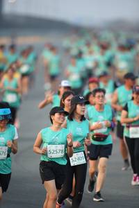 BIB: 576, 52578, 52409
                            <button type="button" onclick="openModal(10507570)" class="btn btn-primary btn-sm float-right btn-popup" data-toggle="modal" data-target=".modal-high-quality">
                        <i class="fas fa-shopping-cart"></i> Add to Cart
                    </button>
                                            <button type="button" onclick="isThisMe(10507570, true)" class="btn btn-success btn-sm float-right btn-popup btn-isme hidden" data-toggle="tooltip" data-placement="bottom" title="นี่คือรูปของคุณใช่ไหม คลิกที่นี่เพื่อเอาเข้าอัลบั้ม">
                        <i class="fas fa-plus"></i> Add to album
                    </button>
                    <button type="button" onclick="isThisMe(10507570, false)" class="btn btn-warning btn-sm float-right btn-popup btn-isnotme hidden">
                        <i class="fas fa-ban"></i> Remove from album
                    </button>