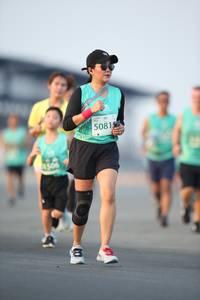 BIB: 5081, 506
                            <button type="button" onclick="openModal(10503554)" class="btn btn-primary btn-sm float-right btn-popup" data-toggle="modal" data-target=".modal-high-quality">
                        <i class="fas fa-shopping-cart"></i> Add to Cart
                    </button>
                                            <button type="button" onclick="isThisMe(10503554, true)" class="btn btn-success btn-sm float-right btn-popup btn-isme hidden" data-toggle="tooltip" data-placement="bottom" title="นี่คือรูปของคุณใช่ไหม คลิกที่นี่เพื่อเอาเข้าอัลบั้ม">
                        <i class="fas fa-plus"></i> Add to album
                    </button>
                    <button type="button" onclick="isThisMe(10503554, false)" class="btn btn-warning btn-sm float-right btn-popup btn-isnotme hidden">
                        <i class="fas fa-ban"></i> Remove from album
                    </button>