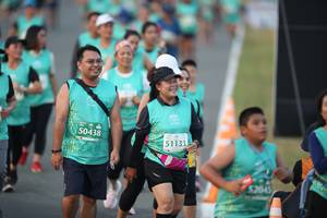 BIB: 50438, 51131, 52045
                            <button type="button" onclick="openModal(10510109)" class="btn btn-primary btn-sm float-right btn-popup" data-toggle="modal" data-target=".modal-high-quality">
                        <i class="fas fa-shopping-cart"></i> Add to Cart
                    </button>
                                            <button type="button" onclick="isThisMe(10510109, true)" class="btn btn-success btn-sm float-right btn-popup btn-isme hidden" data-toggle="tooltip" data-placement="bottom" title="นี่คือรูปของคุณใช่ไหม คลิกที่นี่เพื่อเอาเข้าอัลบั้ม">
                        <i class="fas fa-plus"></i> Add to album
                    </button>
                    <button type="button" onclick="isThisMe(10510109, false)" class="btn btn-warning btn-sm float-right btn-popup btn-isnotme hidden">
                        <i class="fas fa-ban"></i> Remove from album
                    </button>