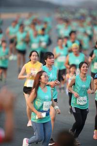 BIB: 50796
                            <button type="button" onclick="openModal(10507598)" class="btn btn-primary btn-sm float-right btn-popup" data-toggle="modal" data-target=".modal-high-quality">
                        <i class="fas fa-shopping-cart"></i> Add to Cart
                    </button>
                                            <button type="button" onclick="isThisMe(10507598, true)" class="btn btn-success btn-sm float-right btn-popup btn-isme hidden" data-toggle="tooltip" data-placement="bottom" title="นี่คือรูปของคุณใช่ไหม คลิกที่นี่เพื่อเอาเข้าอัลบั้ม">
                        <i class="fas fa-plus"></i> Add to album
                    </button>
                    <button type="button" onclick="isThisMe(10507598, false)" class="btn btn-warning btn-sm float-right btn-popup btn-isnotme hidden">
                        <i class="fas fa-ban"></i> Remove from album
                    </button>