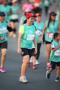 BIB: 53137, 5051
                            <button type="button" onclick="openModal(10508367)" class="btn btn-primary btn-sm float-right btn-popup" data-toggle="modal" data-target=".modal-high-quality">
                        <i class="fas fa-shopping-cart"></i> Add to Cart
                    </button>
                                            <button type="button" onclick="isThisMe(10508367, true)" class="btn btn-success btn-sm float-right btn-popup btn-isme hidden" data-toggle="tooltip" data-placement="bottom" title="นี่คือรูปของคุณใช่ไหม คลิกที่นี่เพื่อเอาเข้าอัลบั้ม">
                        <i class="fas fa-plus"></i> Add to album
                    </button>
                    <button type="button" onclick="isThisMe(10508367, false)" class="btn btn-warning btn-sm float-right btn-popup btn-isnotme hidden">
                        <i class="fas fa-ban"></i> Remove from album
                    </button>