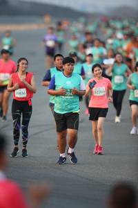 BIB: 0836, 52204, 204
                            <button type="button" onclick="openModal(10507978)" class="btn btn-primary btn-sm float-right btn-popup" data-toggle="modal" data-target=".modal-high-quality">
                        <i class="fas fa-shopping-cart"></i> Add to Cart
                    </button>
                                            <button type="button" onclick="isThisMe(10507978, true)" class="btn btn-success btn-sm float-right btn-popup btn-isme hidden" data-toggle="tooltip" data-placement="bottom" title="นี่คือรูปของคุณใช่ไหม คลิกที่นี่เพื่อเอาเข้าอัลบั้ม">
                        <i class="fas fa-plus"></i> Add to album
                    </button>
                    <button type="button" onclick="isThisMe(10507978, false)" class="btn btn-warning btn-sm float-right btn-popup btn-isnotme hidden">
                        <i class="fas fa-ban"></i> Remove from album
                    </button>