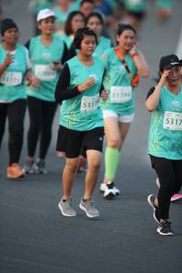 BIB: 5313, 5317
                            <button type="button" onclick="openModal(10510117)" class="btn btn-primary btn-sm float-right btn-popup" data-toggle="modal" data-target=".modal-high-quality">
                        <i class="fas fa-shopping-cart"></i> Add to Cart
                    </button>
                                            <button type="button" onclick="isThisMe(10510117, true)" class="btn btn-success btn-sm float-right btn-popup btn-isme hidden" data-toggle="tooltip" data-placement="bottom" title="นี่คือรูปของคุณใช่ไหม คลิกที่นี่เพื่อเอาเข้าอัลบั้ม">
                        <i class="fas fa-plus"></i> Add to album
                    </button>
                    <button type="button" onclick="isThisMe(10510117, false)" class="btn btn-warning btn-sm float-right btn-popup btn-isnotme hidden">
                        <i class="fas fa-ban"></i> Remove from album
                    </button>