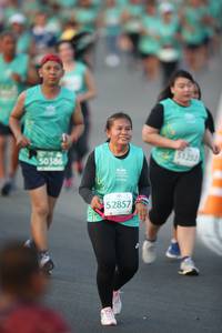 BIB: 51252, 50386, 52857
                            <button type="button" onclick="openModal(10507452)" class="btn btn-primary btn-sm float-right btn-popup" data-toggle="modal" data-target=".modal-high-quality">
                        <i class="fas fa-shopping-cart"></i> Add to Cart
                    </button>
                                            <button type="button" onclick="isThisMe(10507452, true)" class="btn btn-success btn-sm float-right btn-popup btn-isme hidden" data-toggle="tooltip" data-placement="bottom" title="นี่คือรูปของคุณใช่ไหม คลิกที่นี่เพื่อเอาเข้าอัลบั้ม">
                        <i class="fas fa-plus"></i> Add to album
                    </button>
                    <button type="button" onclick="isThisMe(10507452, false)" class="btn btn-warning btn-sm float-right btn-popup btn-isnotme hidden">
                        <i class="fas fa-ban"></i> Remove from album
                    </button>