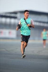 BIB: 
                            <button type="button" onclick="openModal(10503950)" class="btn btn-primary btn-sm float-right btn-popup" data-toggle="modal" data-target=".modal-high-quality">
                        <i class="fas fa-shopping-cart"></i> Add to Cart
                    </button>
                                            <button type="button" onclick="isThisMe(10503950, true)" class="btn btn-success btn-sm float-right btn-popup btn-isme hidden" data-toggle="tooltip" data-placement="bottom" title="นี่คือรูปของคุณใช่ไหม คลิกที่นี่เพื่อเอาเข้าอัลบั้ม">
                        <i class="fas fa-plus"></i> Add to album
                    </button>
                    <button type="button" onclick="isThisMe(10503950, false)" class="btn btn-warning btn-sm float-right btn-popup btn-isnotme hidden">
                        <i class="fas fa-ban"></i> Remove from album
                    </button>