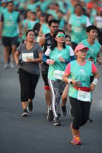 BIB: 51929, 5118, 0564
                            <button type="button" onclick="openModal(10509968)" class="btn btn-primary btn-sm float-right btn-popup" data-toggle="modal" data-target=".modal-high-quality">
                        <i class="fas fa-shopping-cart"></i> Add to Cart
                    </button>
                                            <button type="button" onclick="isThisMe(10509968, true)" class="btn btn-success btn-sm float-right btn-popup btn-isme hidden" data-toggle="tooltip" data-placement="bottom" title="นี่คือรูปของคุณใช่ไหม คลิกที่นี่เพื่อเอาเข้าอัลบั้ม">
                        <i class="fas fa-plus"></i> Add to album
                    </button>
                    <button type="button" onclick="isThisMe(10509968, false)" class="btn btn-warning btn-sm float-right btn-popup btn-isnotme hidden">
                        <i class="fas fa-ban"></i> Remove from album
                    </button>