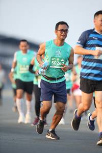 BIB: 50262
                            <button type="button" onclick="openModal(10503633)" class="btn btn-primary btn-sm float-right btn-popup" data-toggle="modal" data-target=".modal-high-quality">
                        <i class="fas fa-shopping-cart"></i> Add to Cart
                    </button>
                                            <button type="button" onclick="isThisMe(10503633, true)" class="btn btn-success btn-sm float-right btn-popup btn-isme hidden" data-toggle="tooltip" data-placement="bottom" title="นี่คือรูปของคุณใช่ไหม คลิกที่นี่เพื่อเอาเข้าอัลบั้ม">
                        <i class="fas fa-plus"></i> Add to album
                    </button>
                    <button type="button" onclick="isThisMe(10503633, false)" class="btn btn-warning btn-sm float-right btn-popup btn-isnotme hidden">
                        <i class="fas fa-ban"></i> Remove from album
                    </button>