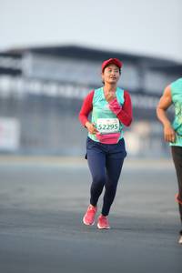 BIB: 52295
                            <button type="button" onclick="openModal(10503449)" class="btn btn-primary btn-sm float-right btn-popup" data-toggle="modal" data-target=".modal-high-quality">
                        <i class="fas fa-shopping-cart"></i> Add to Cart
                    </button>
                                            <button type="button" onclick="isThisMe(10503449, true)" class="btn btn-success btn-sm float-right btn-popup btn-isme hidden" data-toggle="tooltip" data-placement="bottom" title="นี่คือรูปของคุณใช่ไหม คลิกที่นี่เพื่อเอาเข้าอัลบั้ม">
                        <i class="fas fa-plus"></i> Add to album
                    </button>
                    <button type="button" onclick="isThisMe(10503449, false)" class="btn btn-warning btn-sm float-right btn-popup btn-isnotme hidden">
                        <i class="fas fa-ban"></i> Remove from album
                    </button>