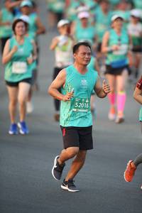 BIB: 52018
                            <button type="button" onclick="openModal(10506775)" class="btn btn-primary btn-sm float-right btn-popup" data-toggle="modal" data-target=".modal-high-quality">
                        <i class="fas fa-shopping-cart"></i> Add to Cart
                    </button>
                                            <button type="button" onclick="isThisMe(10506775, true)" class="btn btn-success btn-sm float-right btn-popup btn-isme hidden" data-toggle="tooltip" data-placement="bottom" title="นี่คือรูปของคุณใช่ไหม คลิกที่นี่เพื่อเอาเข้าอัลบั้ม">
                        <i class="fas fa-plus"></i> Add to album
                    </button>
                    <button type="button" onclick="isThisMe(10506775, false)" class="btn btn-warning btn-sm float-right btn-popup btn-isnotme hidden">
                        <i class="fas fa-ban"></i> Remove from album
                    </button>