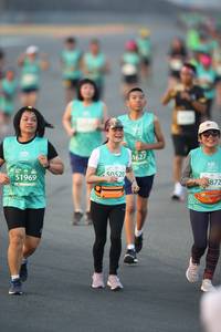 BIB: 1627, 50520, 51969, 872
                            <button type="button" onclick="openModal(10507210)" class="btn btn-primary btn-sm float-right btn-popup" data-toggle="modal" data-target=".modal-high-quality">
                        <i class="fas fa-shopping-cart"></i> Add to Cart
                    </button>
                                            <button type="button" onclick="isThisMe(10507210, true)" class="btn btn-success btn-sm float-right btn-popup btn-isme hidden" data-toggle="tooltip" data-placement="bottom" title="นี่คือรูปของคุณใช่ไหม คลิกที่นี่เพื่อเอาเข้าอัลบั้ม">
                        <i class="fas fa-plus"></i> Add to album
                    </button>
                    <button type="button" onclick="isThisMe(10507210, false)" class="btn btn-warning btn-sm float-right btn-popup btn-isnotme hidden">
                        <i class="fas fa-ban"></i> Remove from album
                    </button>