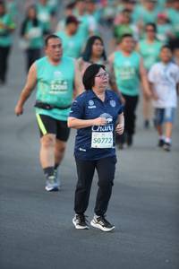 BIB: 206, 50772
                            <button type="button" onclick="openModal(10511498)" class="btn btn-primary btn-sm float-right btn-popup" data-toggle="modal" data-target=".modal-high-quality">
                        <i class="fas fa-shopping-cart"></i> Add to Cart
                    </button>
                                            <button type="button" onclick="isThisMe(10511498, true)" class="btn btn-success btn-sm float-right btn-popup btn-isme hidden" data-toggle="tooltip" data-placement="bottom" title="นี่คือรูปของคุณใช่ไหม คลิกที่นี่เพื่อเอาเข้าอัลบั้ม">
                        <i class="fas fa-plus"></i> Add to album
                    </button>
                    <button type="button" onclick="isThisMe(10511498, false)" class="btn btn-warning btn-sm float-right btn-popup btn-isnotme hidden">
                        <i class="fas fa-ban"></i> Remove from album
                    </button>