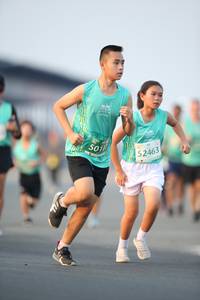 BIB: 501, 52463
                            <button type="button" onclick="openModal(10503548)" class="btn btn-primary btn-sm float-right btn-popup" data-toggle="modal" data-target=".modal-high-quality">
                        <i class="fas fa-shopping-cart"></i> Add to Cart
                    </button>
                                            <button type="button" onclick="isThisMe(10503548, true)" class="btn btn-success btn-sm float-right btn-popup btn-isme hidden" data-toggle="tooltip" data-placement="bottom" title="นี่คือรูปของคุณใช่ไหม คลิกที่นี่เพื่อเอาเข้าอัลบั้ม">
                        <i class="fas fa-plus"></i> Add to album
                    </button>
                    <button type="button" onclick="isThisMe(10503548, false)" class="btn btn-warning btn-sm float-right btn-popup btn-isnotme hidden">
                        <i class="fas fa-ban"></i> Remove from album
                    </button>