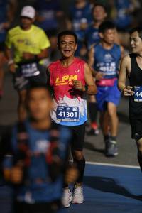 BIB: 41301
                            <button type="button" onclick="openModal(11292184)" class="btn btn-primary btn-sm float-right btn-popup" data-toggle="modal" data-target=".modal-high-quality">
                        <i class="fas fa-shopping-cart"></i> Add to Cart
                    </button>
                                            <button type="button" onclick="isThisMe(11292184, true)" class="btn btn-success btn-sm float-right btn-popup btn-isme hidden" data-toggle="tooltip" data-placement="bottom" title="นี่คือรูปของคุณใช่ไหม คลิกที่นี่เพื่อเอาเข้าอัลบั้ม">
                        <i class="fas fa-plus"></i> Add to album
                    </button>
                    <button type="button" onclick="isThisMe(11292184, false)" class="btn btn-warning btn-sm float-right btn-popup btn-isnotme hidden">
                        <i class="fas fa-ban"></i> Remove from album
                    </button>