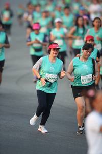 BIB: 52982, 51151
                            <button type="button" onclick="openModal(10507363)" class="btn btn-primary btn-sm float-right btn-popup" data-toggle="modal" data-target=".modal-high-quality">
                        <i class="fas fa-shopping-cart"></i> Add to Cart
                    </button>
                                            <button type="button" onclick="isThisMe(10507363, true)" class="btn btn-success btn-sm float-right btn-popup btn-isme hidden" data-toggle="tooltip" data-placement="bottom" title="นี่คือรูปของคุณใช่ไหม คลิกที่นี่เพื่อเอาเข้าอัลบั้ม">
                        <i class="fas fa-plus"></i> Add to album
                    </button>
                    <button type="button" onclick="isThisMe(10507363, false)" class="btn btn-warning btn-sm float-right btn-popup btn-isnotme hidden">
                        <i class="fas fa-ban"></i> Remove from album
                    </button>