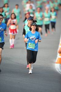 BIB: 70412
                            <button type="button" onclick="openModal(10504352)" class="btn btn-primary btn-sm float-right btn-popup" data-toggle="modal" data-target=".modal-high-quality">
                        <i class="fas fa-shopping-cart"></i> Add to Cart
                    </button>
                                            <button type="button" onclick="isThisMe(10504352, true)" class="btn btn-success btn-sm float-right btn-popup btn-isme hidden" data-toggle="tooltip" data-placement="bottom" title="นี่คือรูปของคุณใช่ไหม คลิกที่นี่เพื่อเอาเข้าอัลบั้ม">
                        <i class="fas fa-plus"></i> Add to album
                    </button>
                    <button type="button" onclick="isThisMe(10504352, false)" class="btn btn-warning btn-sm float-right btn-popup btn-isnotme hidden">
                        <i class="fas fa-ban"></i> Remove from album
                    </button>