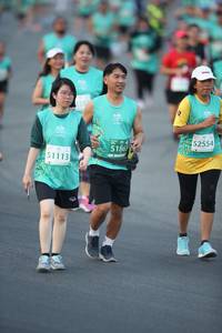BIB: 52554, 51865, 51113
                            <button type="button" onclick="openModal(10512042)" class="btn btn-primary btn-sm float-right btn-popup" data-toggle="modal" data-target=".modal-high-quality">
                        <i class="fas fa-shopping-cart"></i> Add to Cart
                    </button>
                                            <button type="button" onclick="isThisMe(10512042, true)" class="btn btn-success btn-sm float-right btn-popup btn-isme hidden" data-toggle="tooltip" data-placement="bottom" title="นี่คือรูปของคุณใช่ไหม คลิกที่นี่เพื่อเอาเข้าอัลบั้ม">
                        <i class="fas fa-plus"></i> Add to album
                    </button>
                    <button type="button" onclick="isThisMe(10512042, false)" class="btn btn-warning btn-sm float-right btn-popup btn-isnotme hidden">
                        <i class="fas fa-ban"></i> Remove from album
                    </button>
