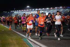 BIB: 0526, 73012, 21586
                            <button type="button" onclick="openModal(11374387)" class="btn btn-primary btn-sm float-right btn-popup" data-toggle="modal" data-target=".modal-high-quality">
                        <i class="fas fa-shopping-cart"></i> Add to Cart
                    </button>
                                            <button type="button" onclick="isThisMe(11374387, true)" class="btn btn-success btn-sm float-right btn-popup btn-isme hidden" data-toggle="tooltip" data-placement="bottom" title="นี่คือรูปของคุณใช่ไหม คลิกที่นี่เพื่อเอาเข้าอัลบั้ม">
                        <i class="fas fa-plus"></i> Add to album
                    </button>
                    <button type="button" onclick="isThisMe(11374387, false)" class="btn btn-warning btn-sm float-right btn-popup btn-isnotme hidden">
                        <i class="fas fa-ban"></i> Remove from album
                    </button>